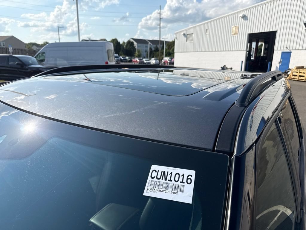 Certified 2023 Ford Explorer ST-Line AWD/4WD image 3