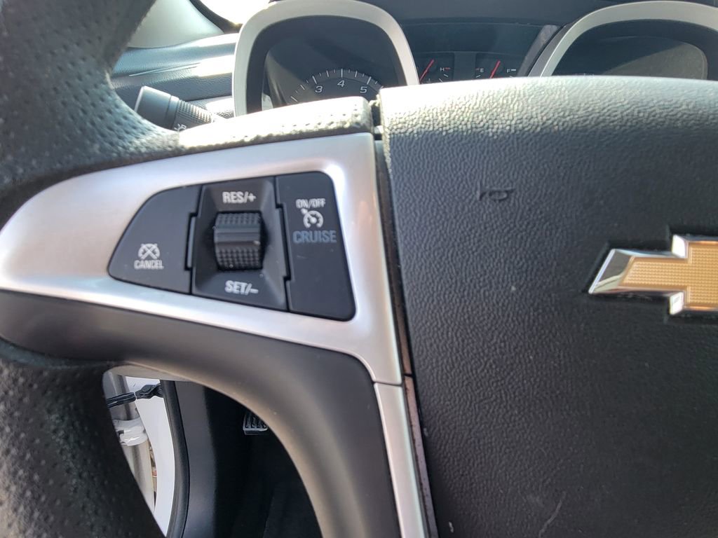 Used 2017 Chevrolet Equinox LT image 20