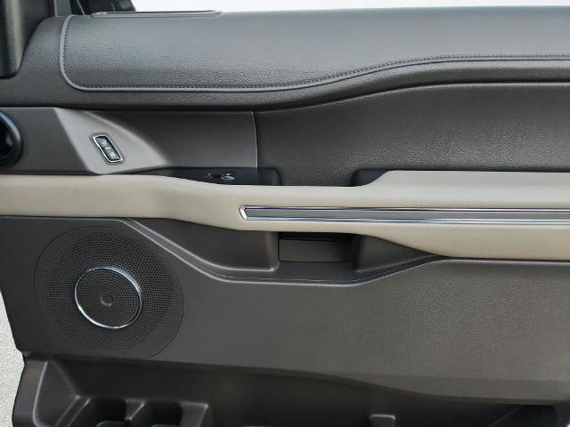Certified 2020 Ford Expedition XLT w/ Equipment Group 202A RWD image 27