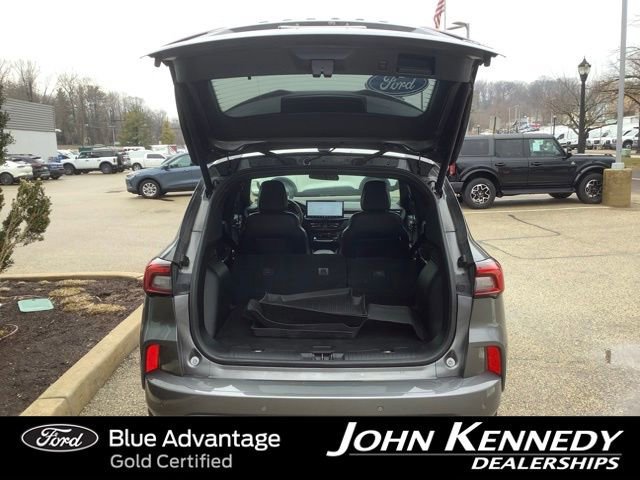 Certified 2023 Ford Escape ST-Line Select w/ Tech Pack #2 image 33