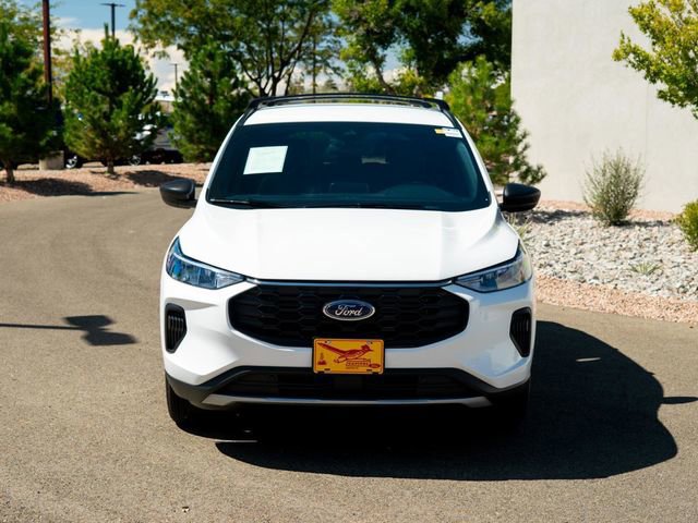 Certified 2025 Ford Escape ST-Line w/ Equipment Group 301A image 10