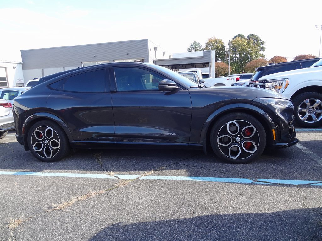 Certified 2022 Ford Mustang Mach-E GT image 2