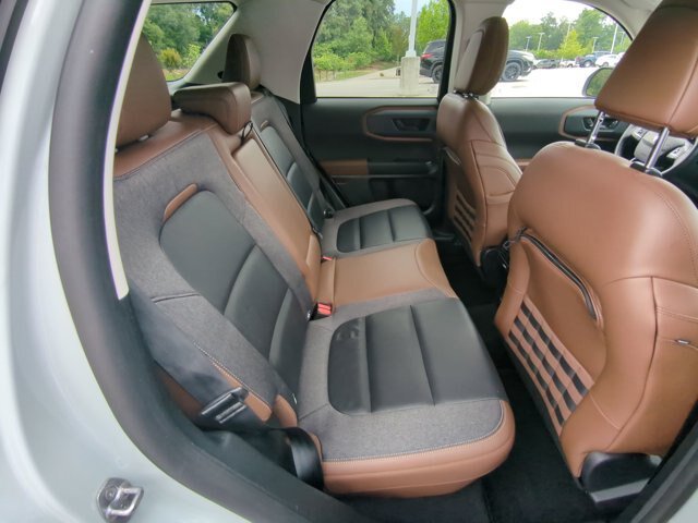 Certified 2022 Ford Bronco Sport Outer Banks w/ Tech Package AWD/4WD image 26