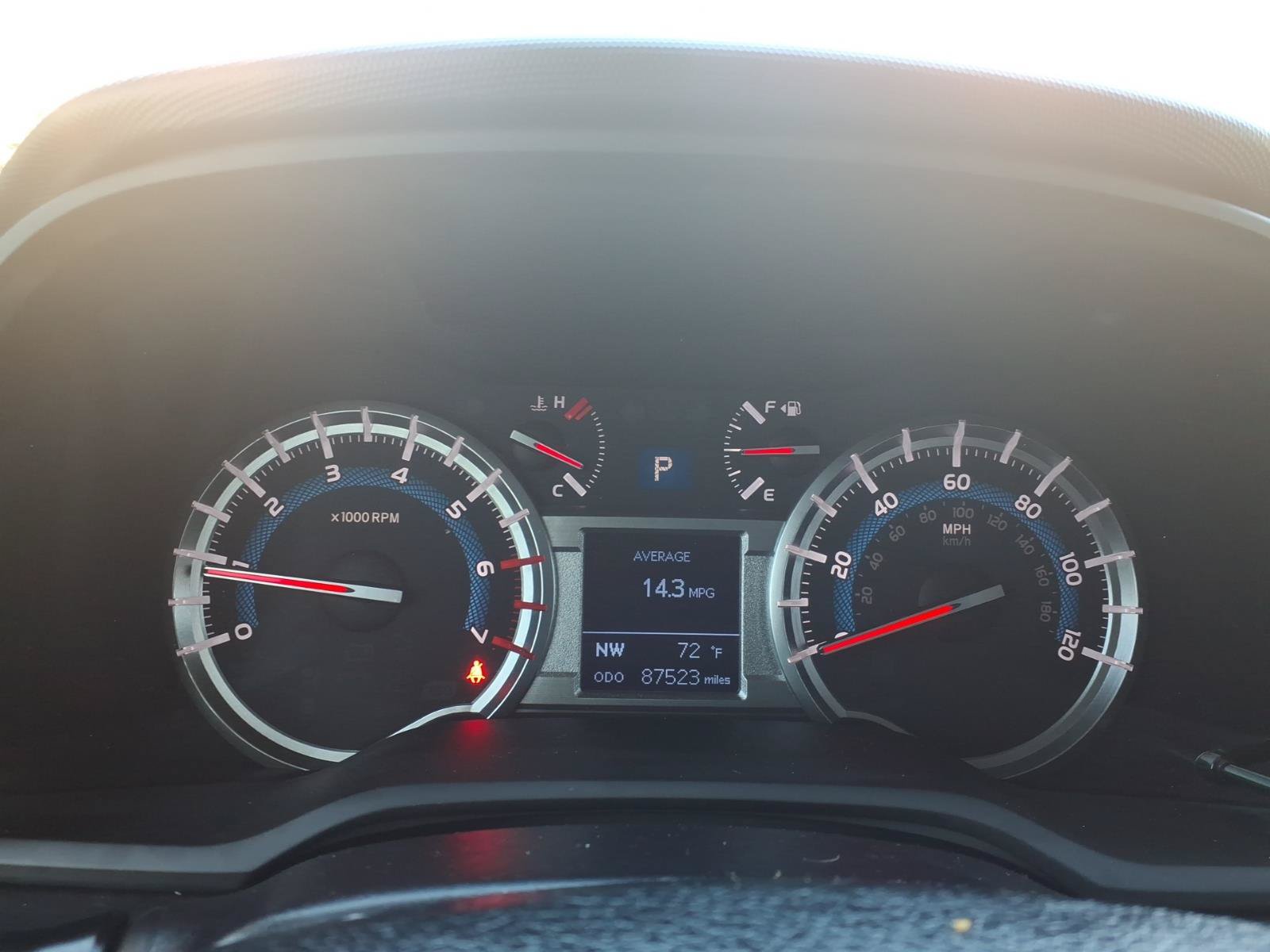 Used 2018 Toyota 4Runner TRD Off-Road AWD/4WD image 27