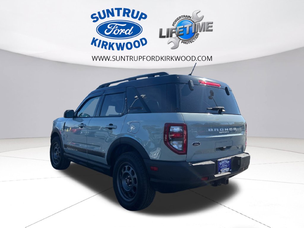 Certified 2024 Ford Bronco Sport Outer Banks AWD/4WD image 3