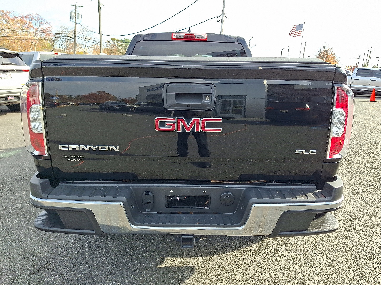 Used 2017 GMC Canyon SLE w/ Trailering Package image 6