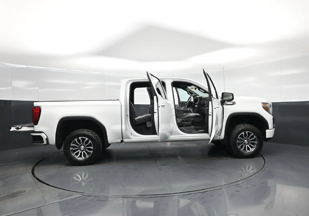Used 2021 GMC Sierra 1500 AT4 w/ AT4 Value Package AWD/4WD image 5