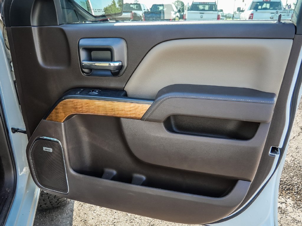Used 2018 Chevrolet Silverado 1500 LTZ w/ Texas Edition AWD/4WD image 17