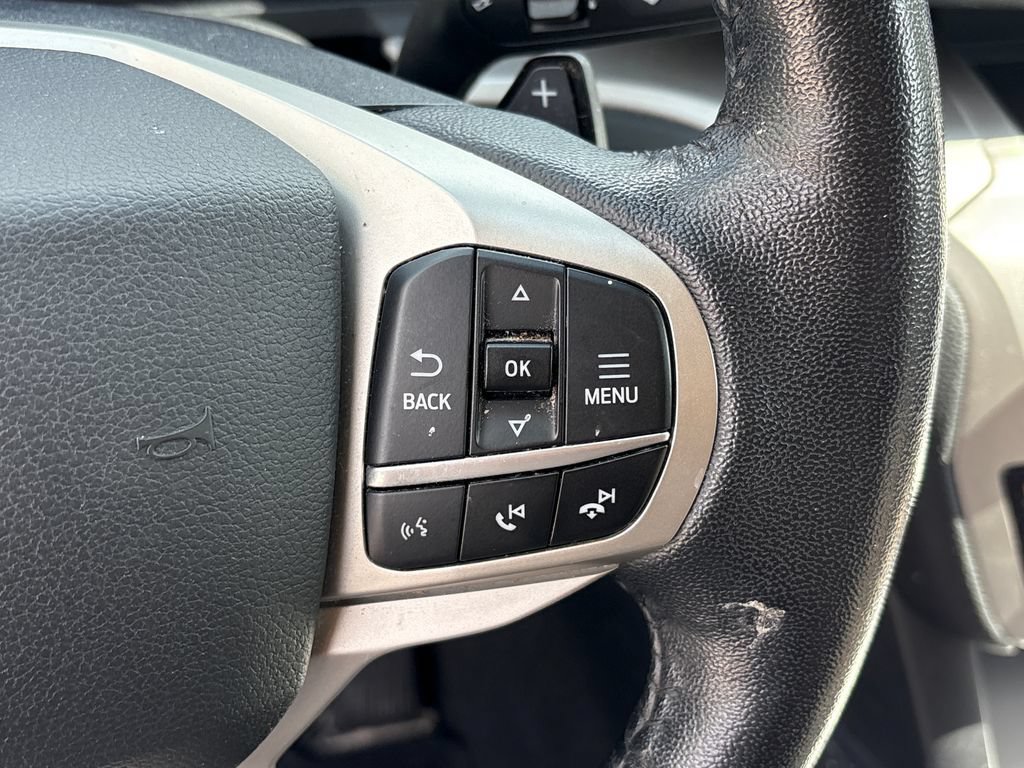 Certified 2020 Ford Explorer XLT w/ Equipment Group 202A AWD/4WD image 18