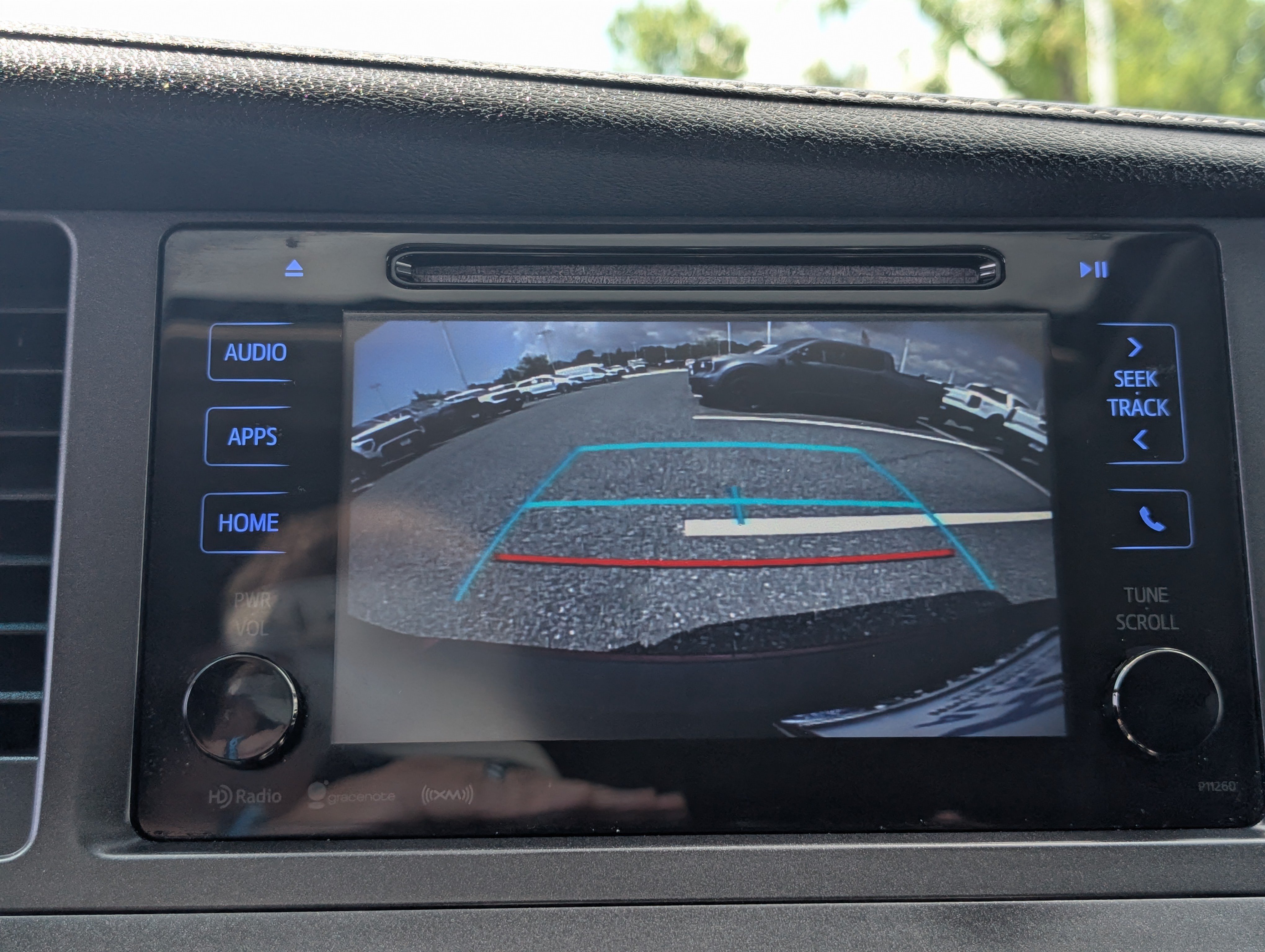 Used 2017 Toyota Sienna SE Premium FWD image 31