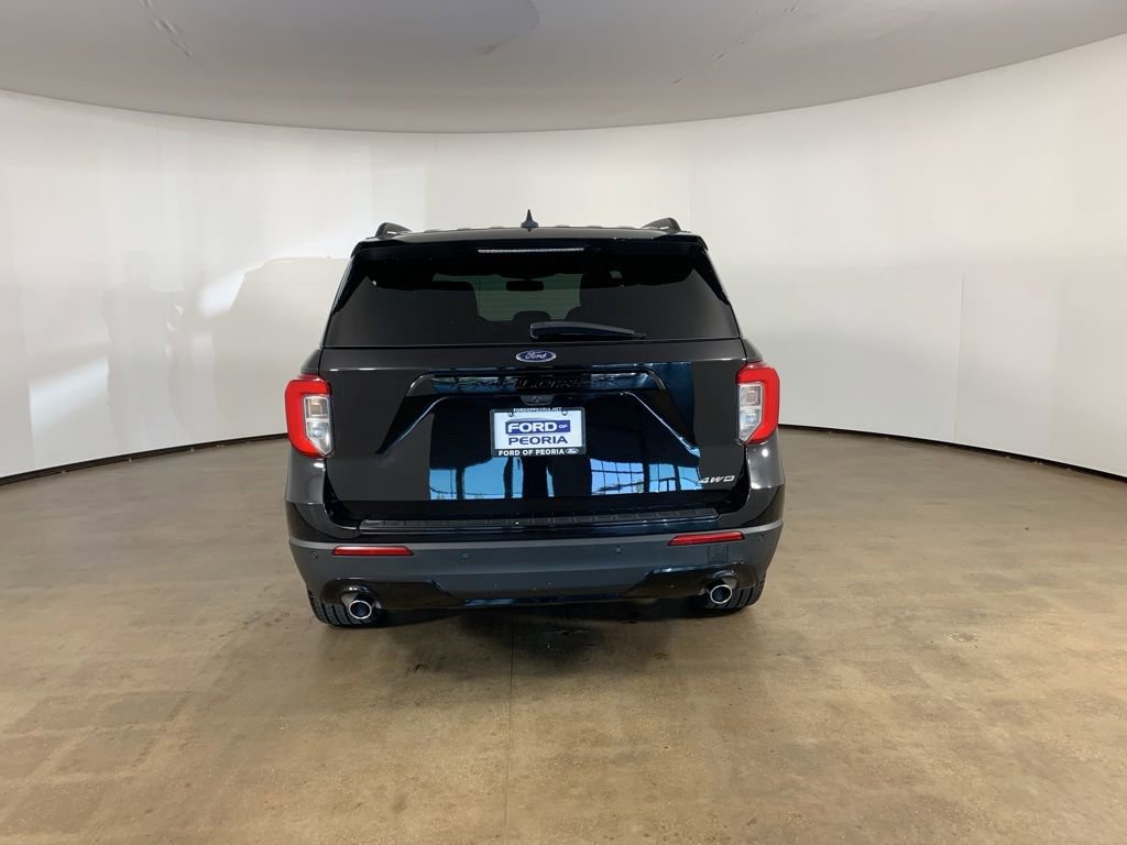 Certified 2023 Ford Explorer ST-Line AWD/4WD image 10
