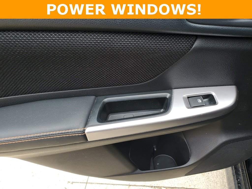 Used 2017 Subaru Crosstrek 2.0i Premium image 12