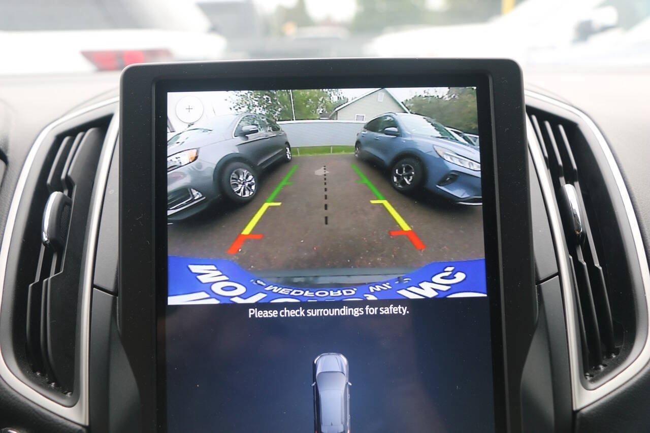 Certified 2024 Ford Edge SEL AWD/4WD image 29