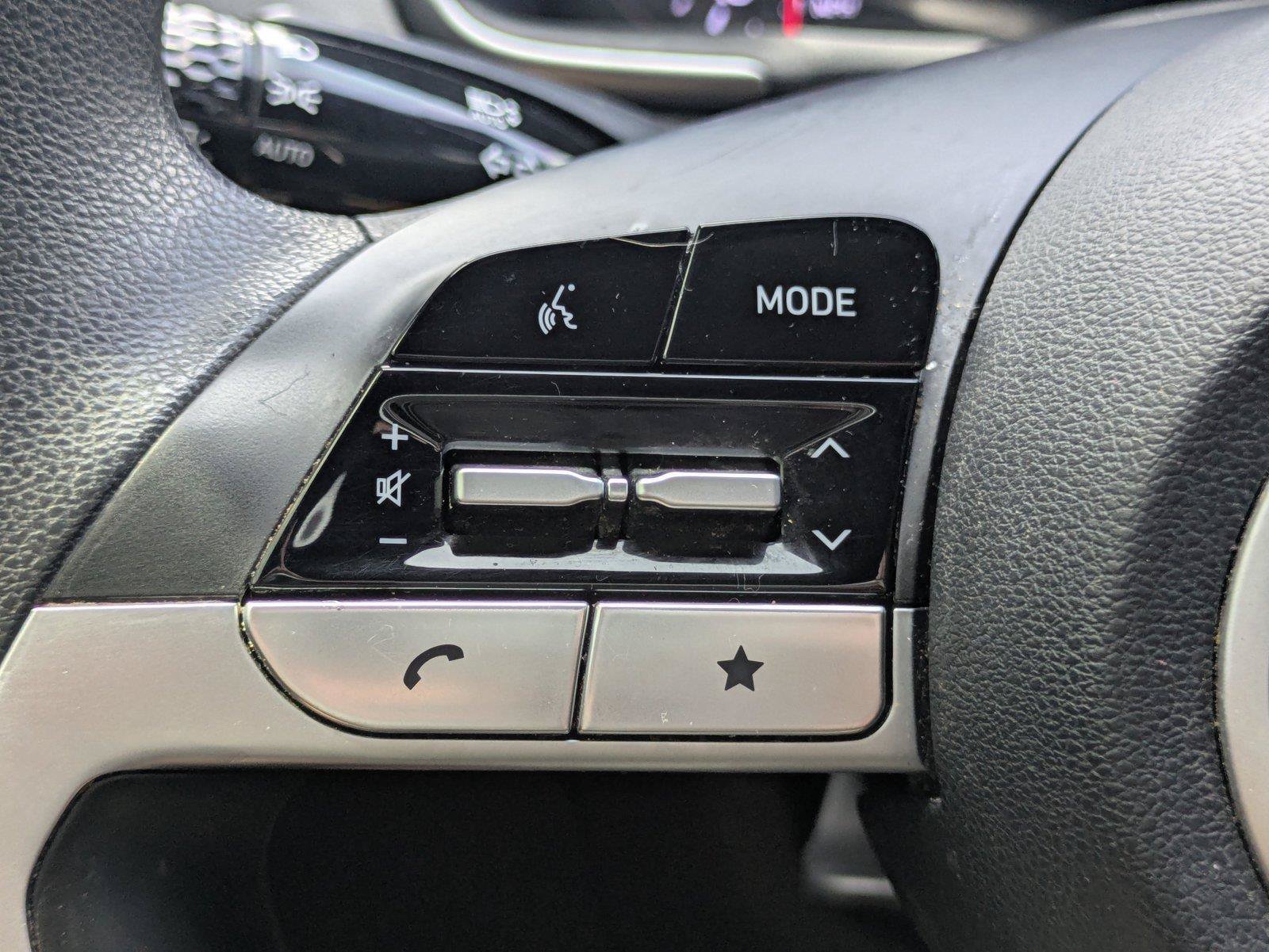 Used 2023 Hyundai Santa Cruz SEL FWD image 26