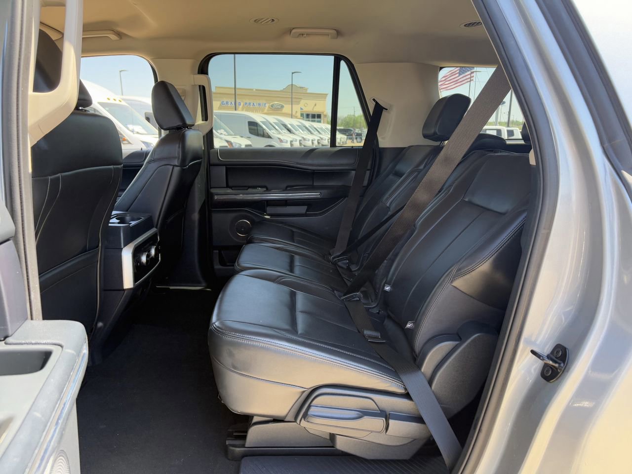 Certified 2024 Ford Expedition Max XLT image 28
