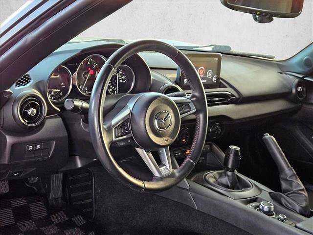 Used 2019 MAZDA MX-5 Miata RF Grand Touring RWD image 8