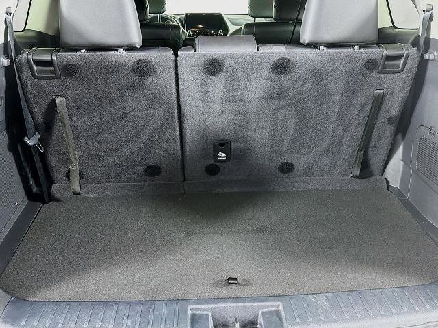 Used 2022 Toyota Highlander Platinum image 8