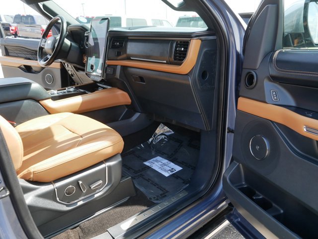 Certified 2022 Ford Expedition Platinum AWD/4WD image 20