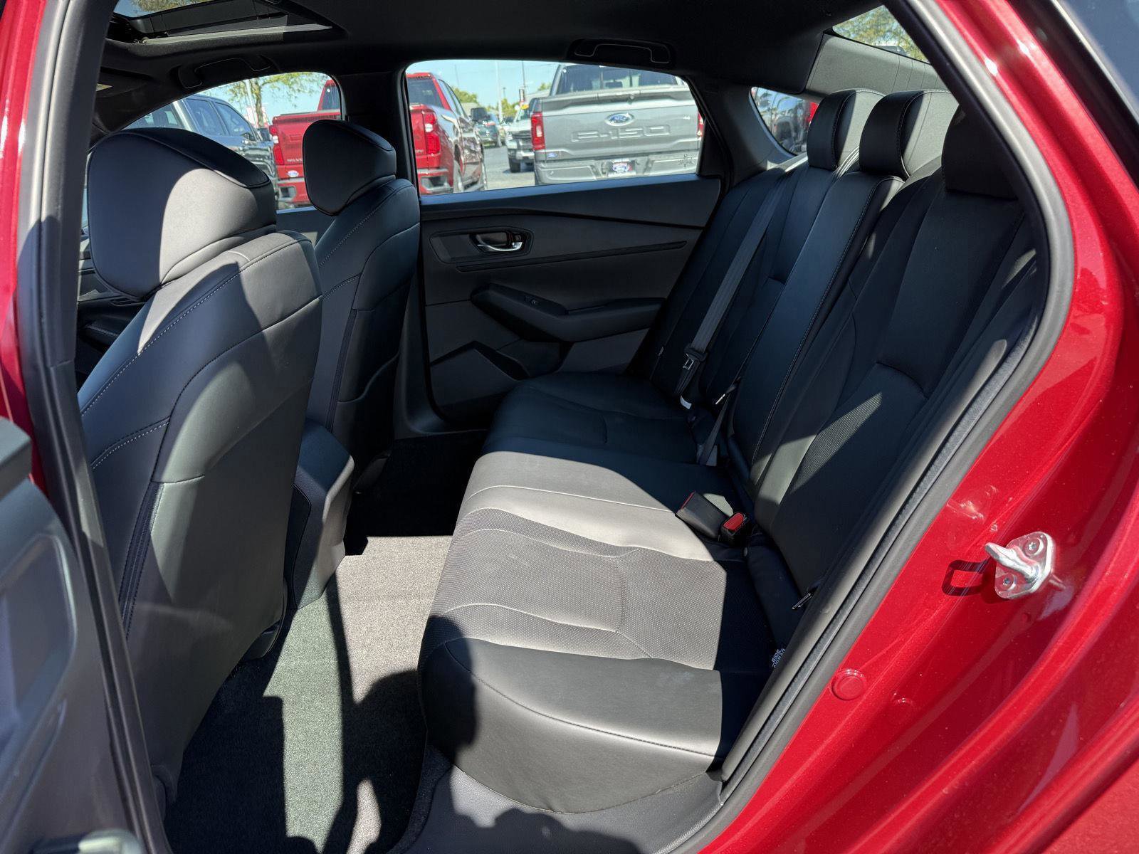 Used 2023 Honda Accord Sport image 9