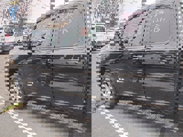 Used 2023 RAM 1500 Big Horn w/ Trailer Tow Group image 4