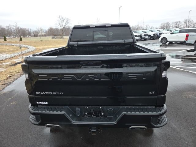 Used 2020 Chevrolet Silverado 1500 LT Trail Boss image 3