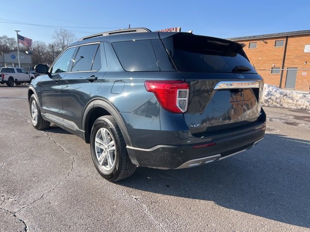 Certified 2023 Ford Explorer XLT w/ Equipment Group 202A image 4
