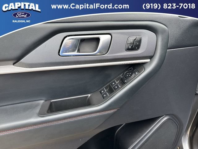 Certified 2025 Ford Explorer ST-Line w/ Premium Package image 20