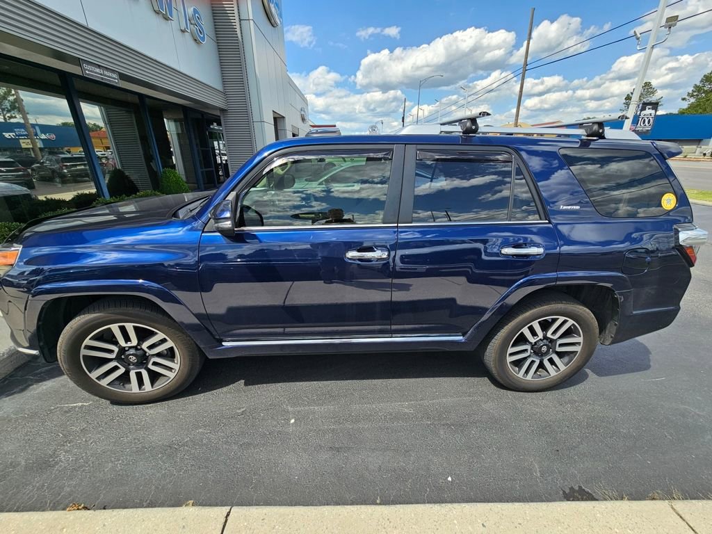 Used 2018 Toyota 4Runner Limited AWD/4WD image 1
