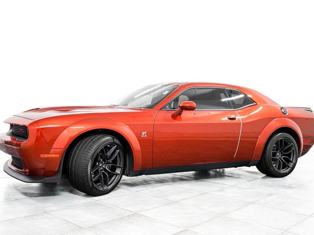 Used 2021 Dodge Challenger R/T Scat Pack RWD image 4