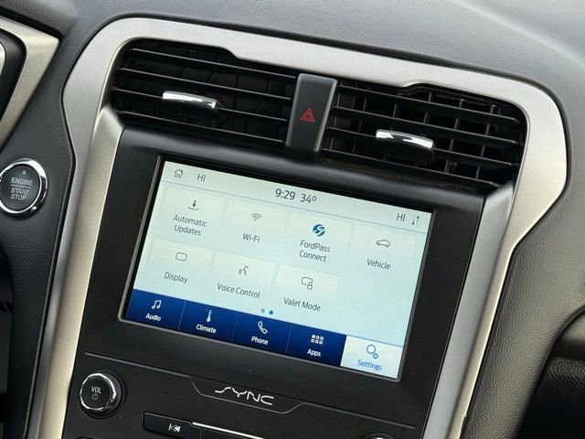 Certified 2020 Ford Fusion SE image 35