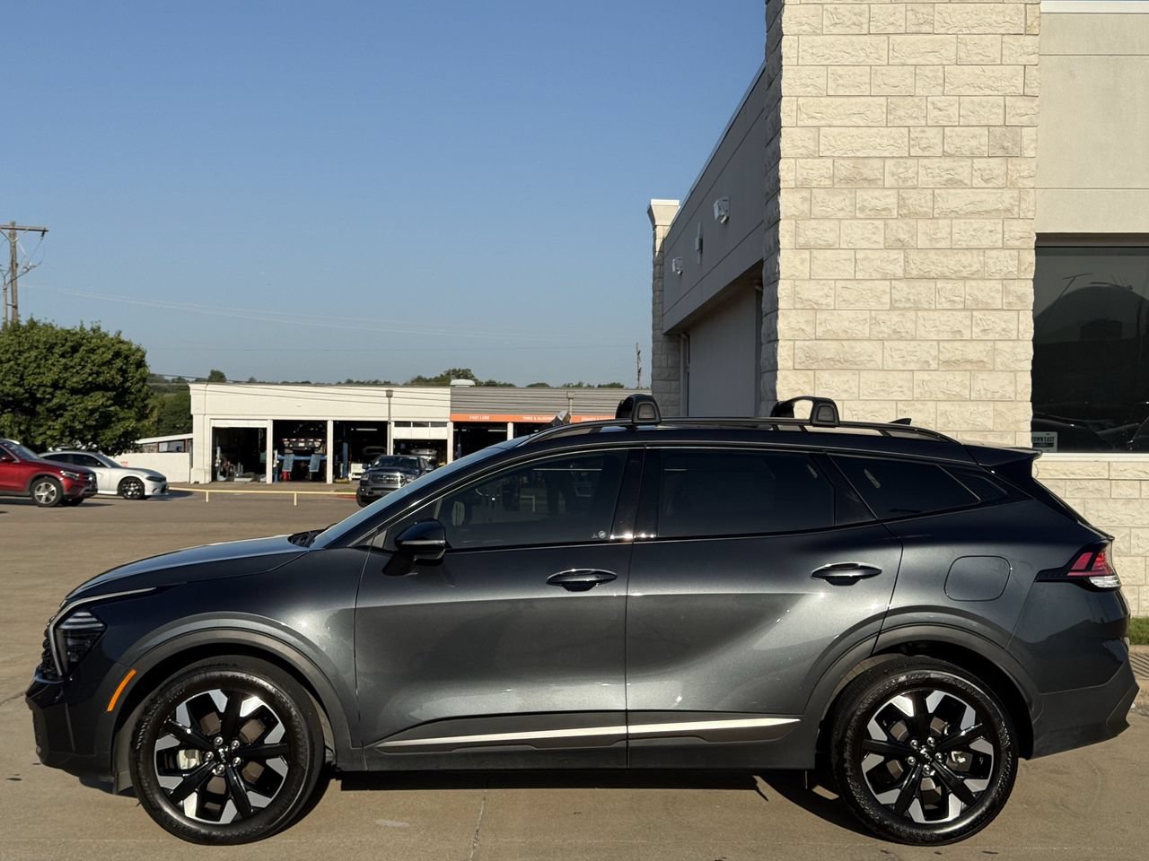 Used 2024 Kia Sportage X-Line w/ X-Line Premium Package AWD/4WD image 5