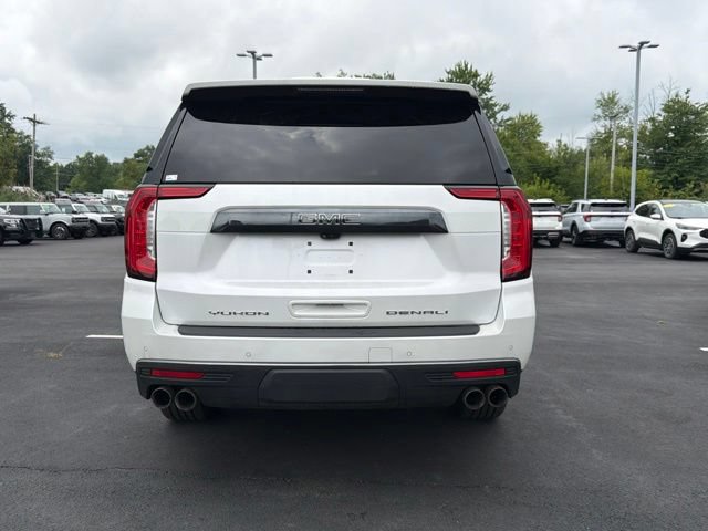 Used 2023 GMC Yukon XL Denali Ultimate AWD/4WD image 6