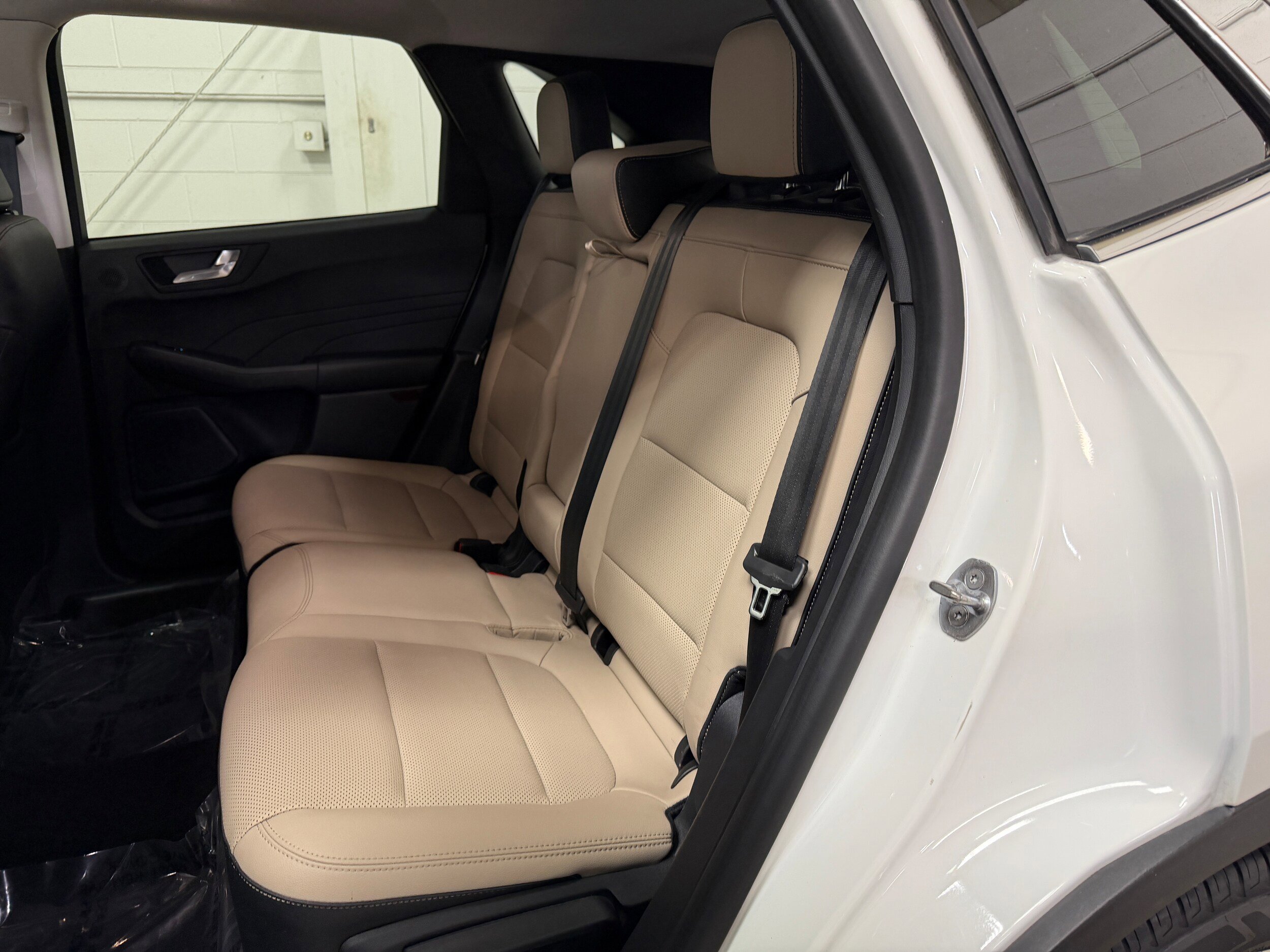 Certified 2021 Ford Escape Titanium FWD image 10