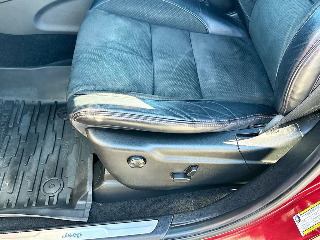 Used 2021 Jeep Grand Cherokee Trailhawk w/ Premium Lighting Group image 10