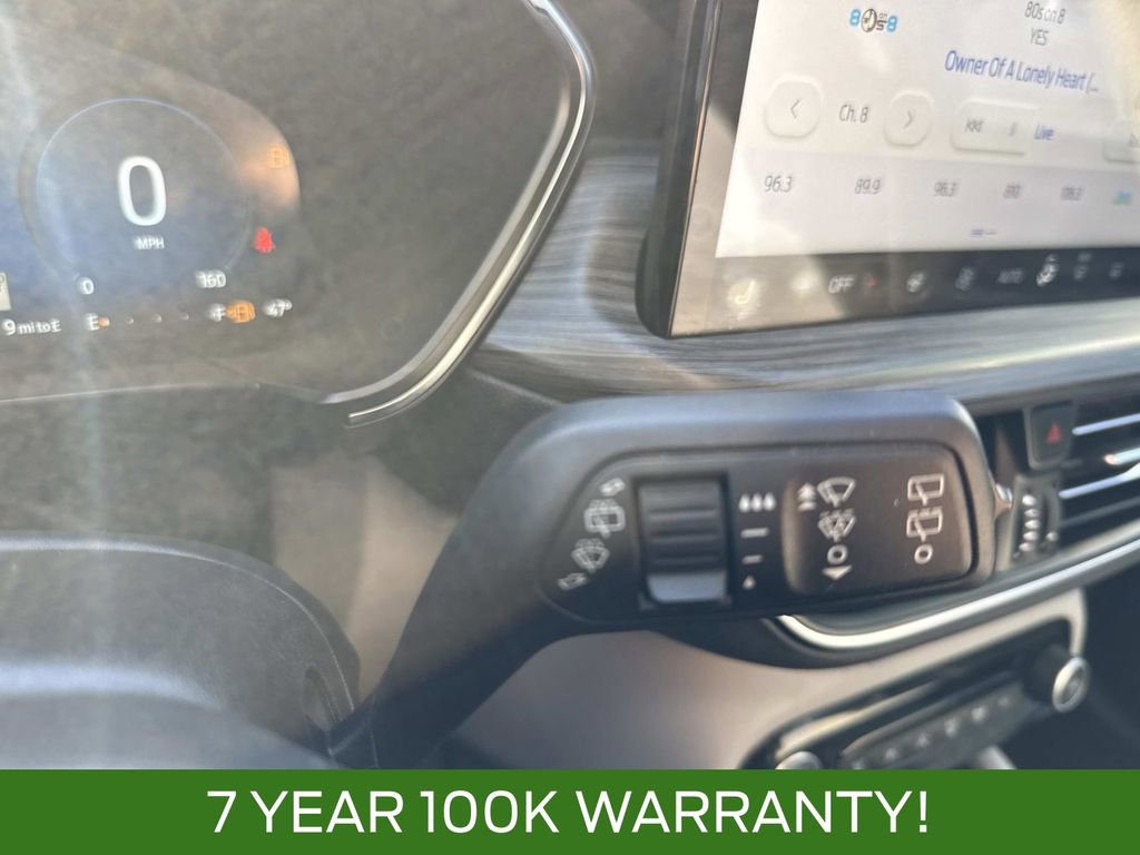 Certified 2023 Ford Escape Platinum w/ Premium Technology Package image 31