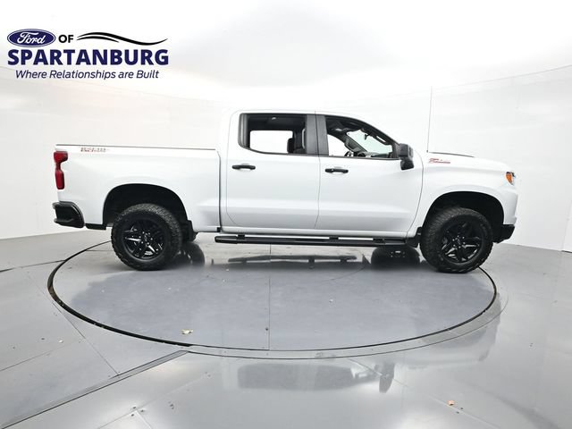 Used 2024 Chevrolet Silverado 1500 LT Trail Boss w/ Protection Package AWD/4WD image 8