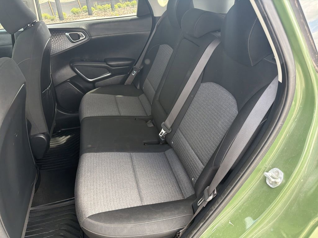 Used 2022 Kia Soul EX image 15