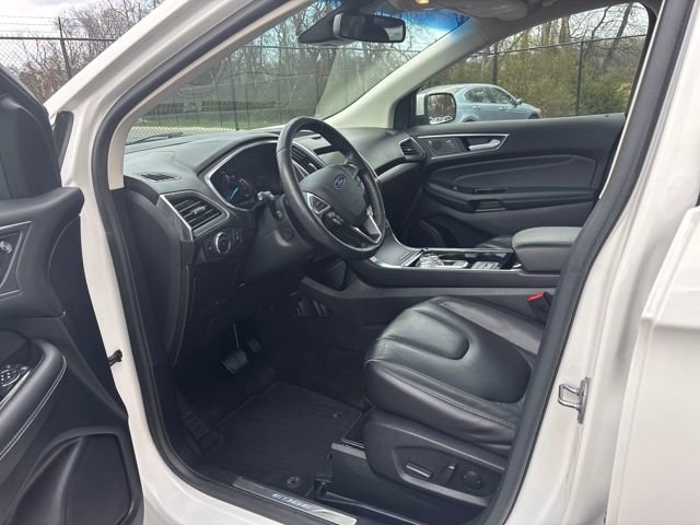Certified 2020 Ford Edge Titanium image 13