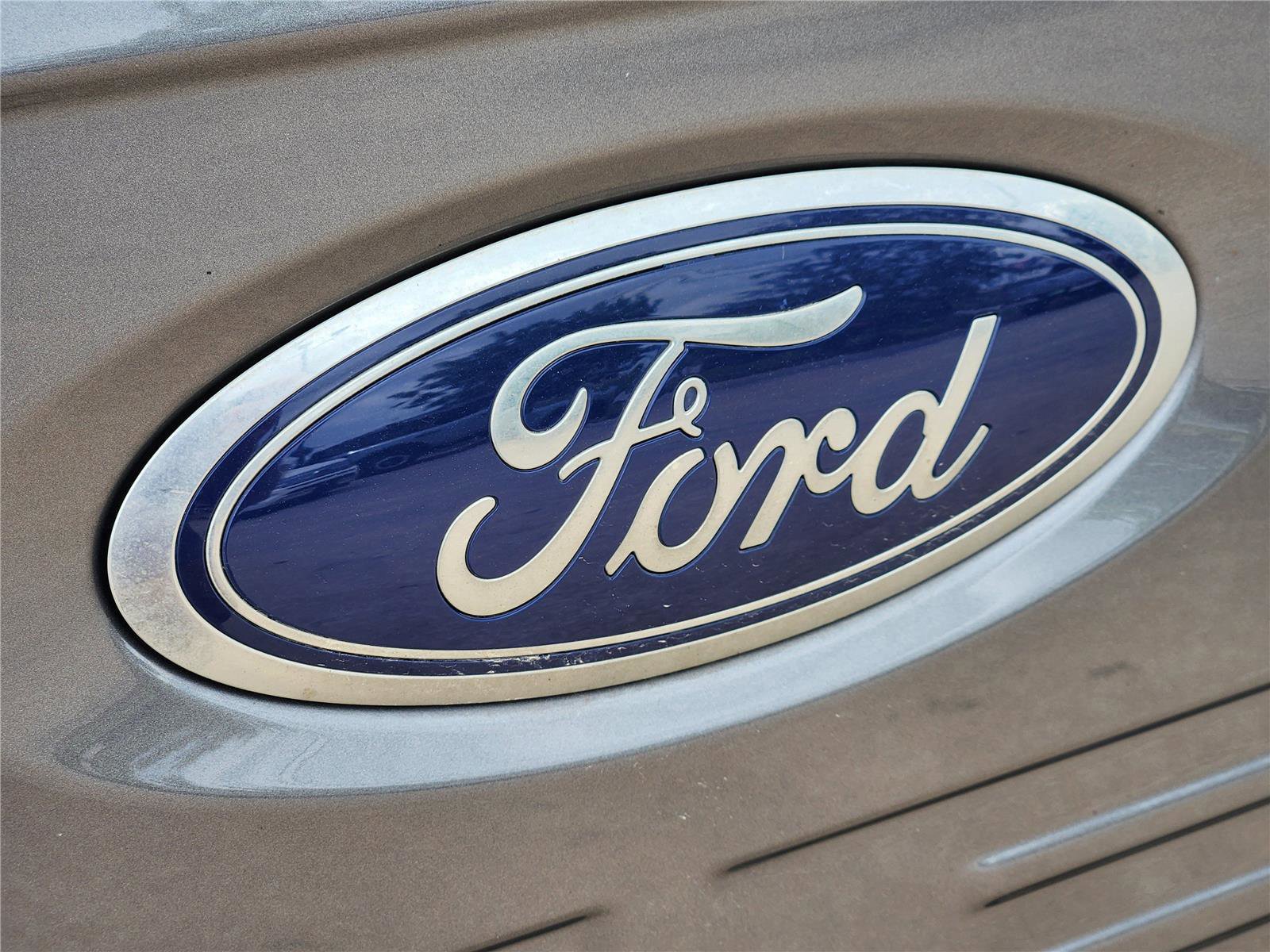 Certified 2023 Ford F150 XLT w/ Equipment Group 302A High image 9