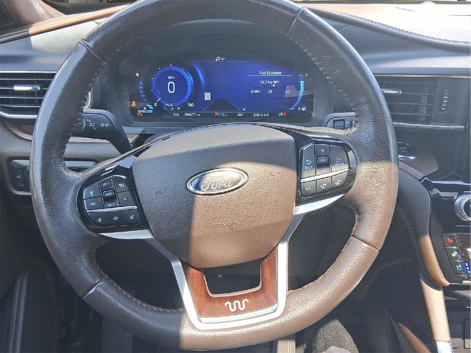 Certified 2022 Ford Explorer King Ranch w/ Premium Technology Package AWD/4WD image 24
