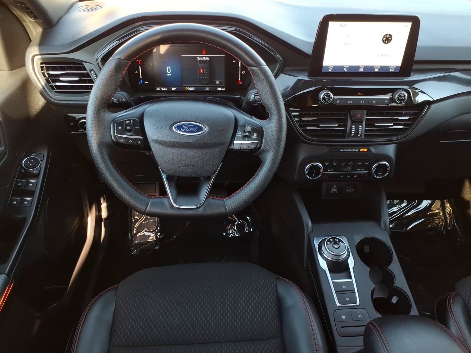 Certified 2025 Ford Escape ST-Line Select AWD/4WD image 18