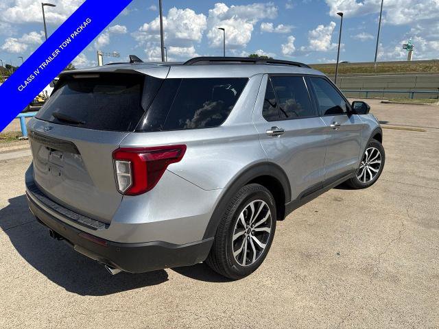 Certified 2023 Ford Explorer ST-Line w/ Class IV Trailer Tow Package RWD image 12