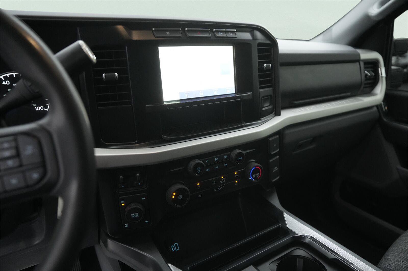 Certified 2023 Ford F250 XLT w/ 360-Degree Camera Package AWD/4WD image 26