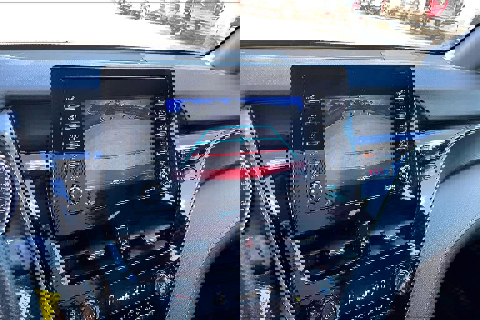 Used 2023 Toyota Camry LE image 29