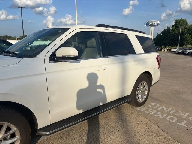 Certified 2021 Ford Expedition XLT AWD/4WD image 3