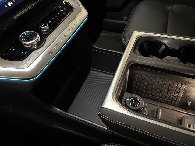 Certified 2025 Ford Expedition Max Platinum AWD/4WD image 33