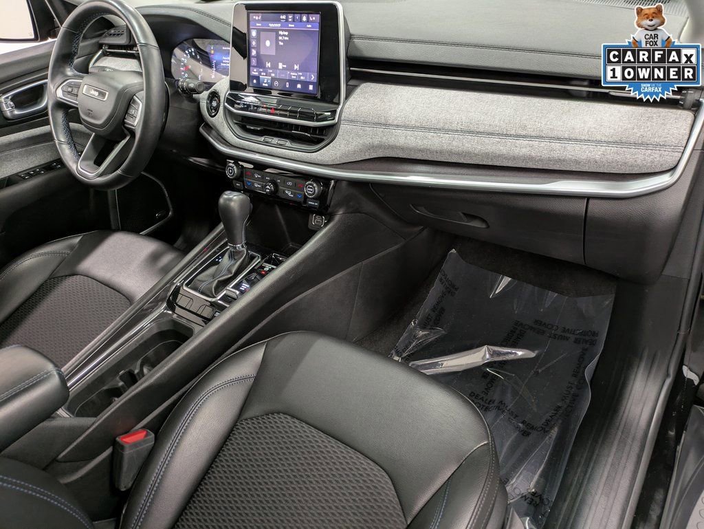 Used 2022 Jeep Compass Latitude w/ Sun and Sound Group image 33