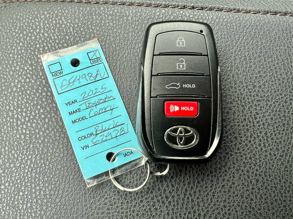 Used 2025 Toyota Camry XLE w/ Premium Plus Package AWD/4WD image 33