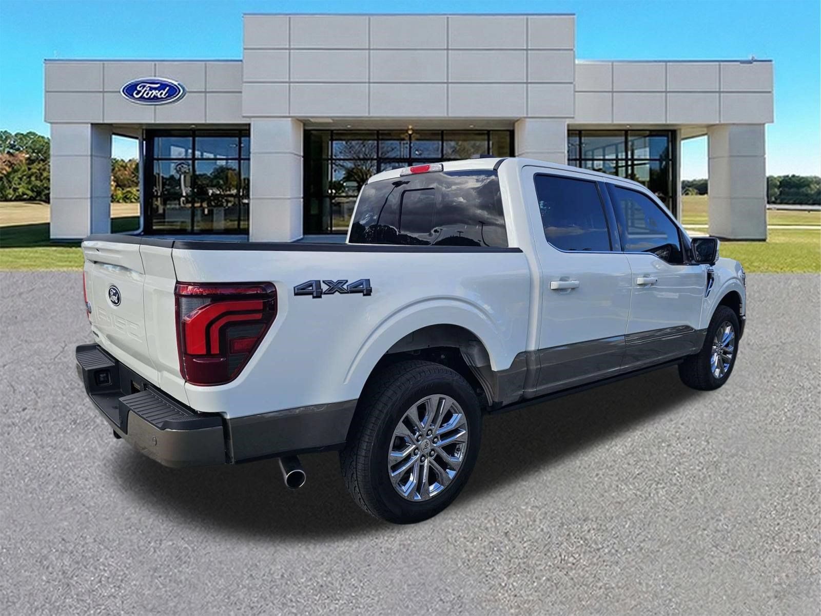 Certified 2025 Ford F150 King Ranch AWD/4WD image 4