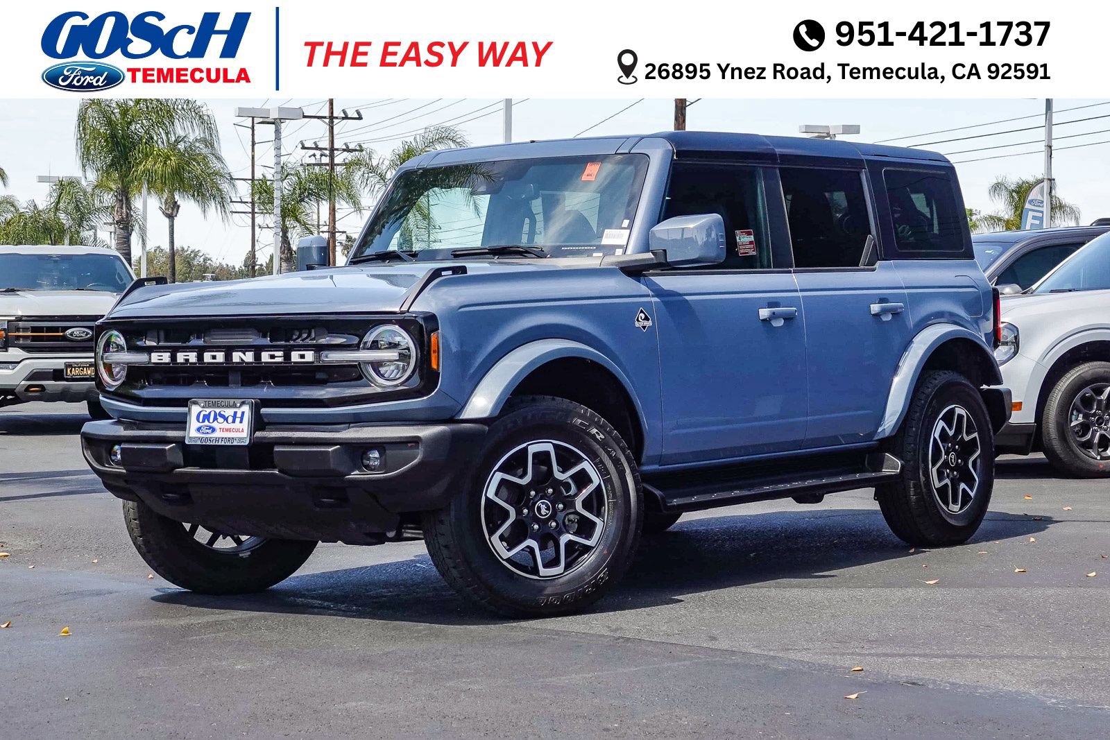 Certified 2025 Ford Bronco Outer Banks AWD/4WD image 1